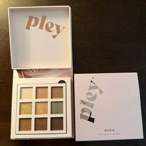 Pley Nudie eye palette